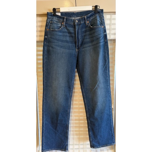 GAP— 90s loose High-rise Jean - Picture 1 of 3